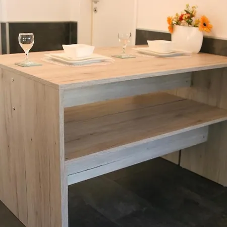 Ferienwohnung-stern-friedrichshafen Lägenhet